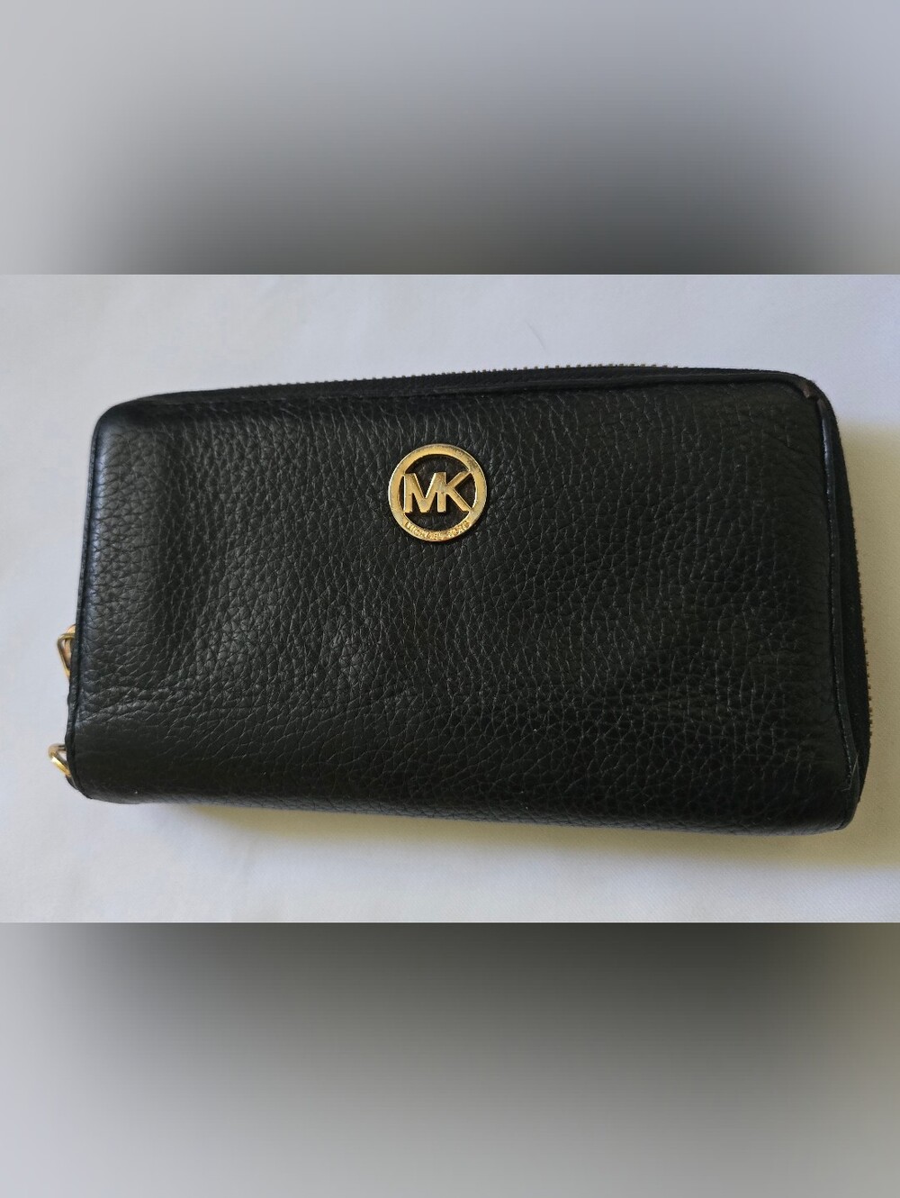 Michael Kors Fulton Black Pebbled Leather Phone Wallet Wristlet Gold MK